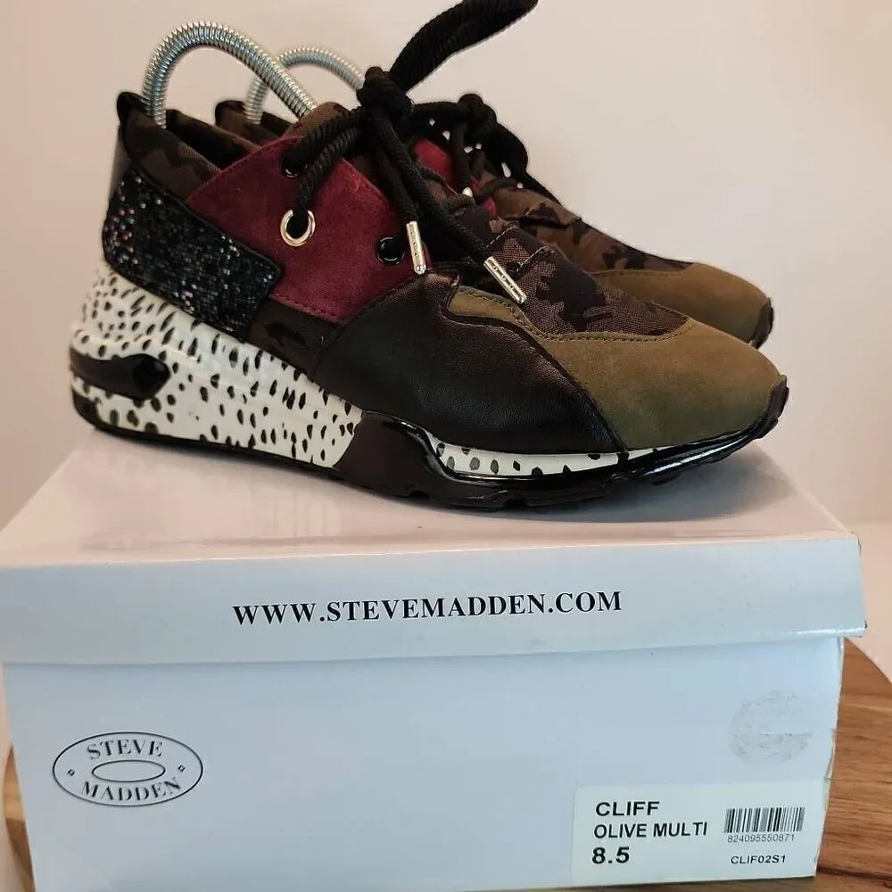 Steve Madden Cliff Sneakers Women's Size 8.5 Olive Multicolor/Camo